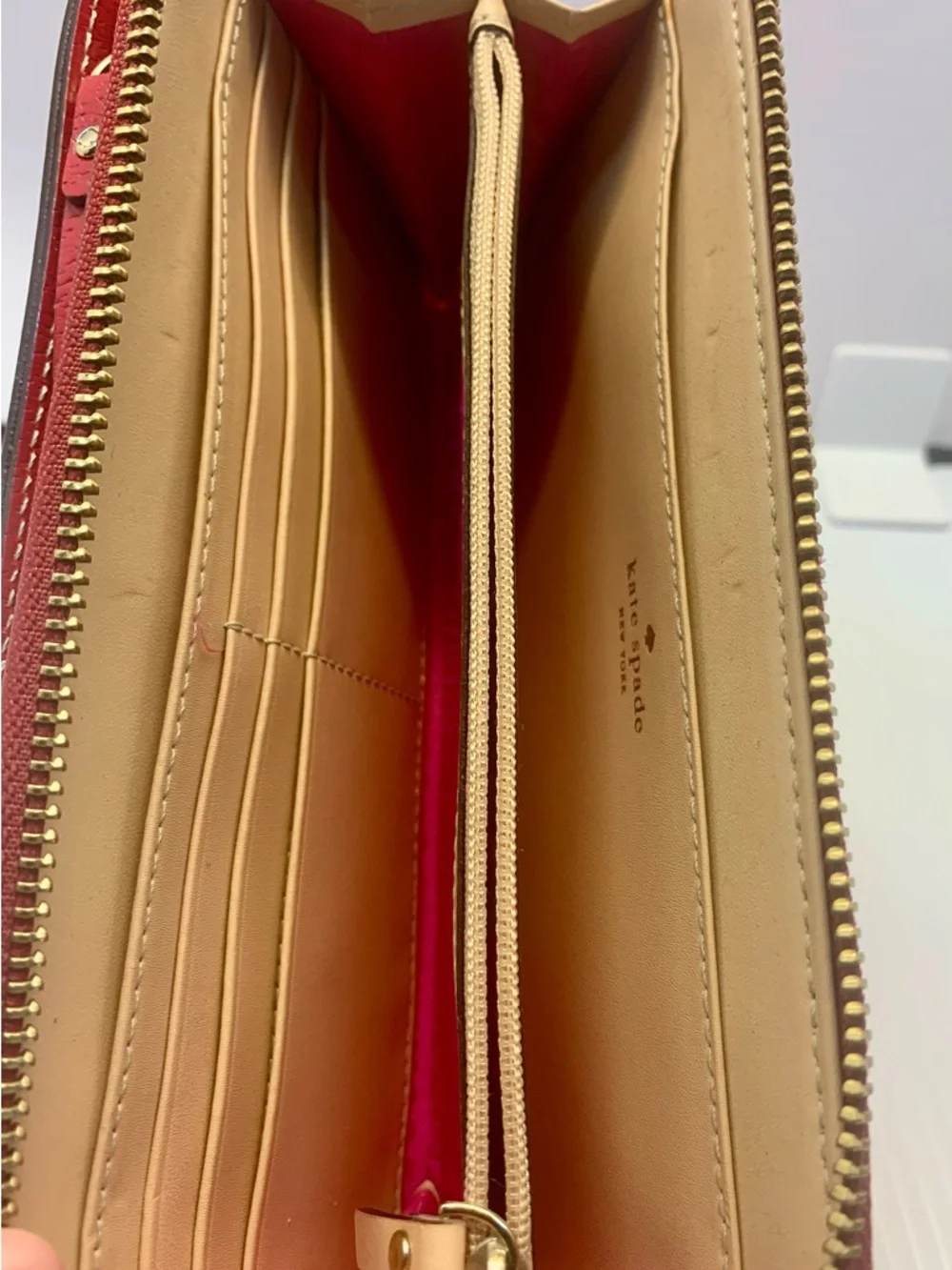 Kate Spade New York Leather Zip Around Wristlet Wallet Red Gold Tone